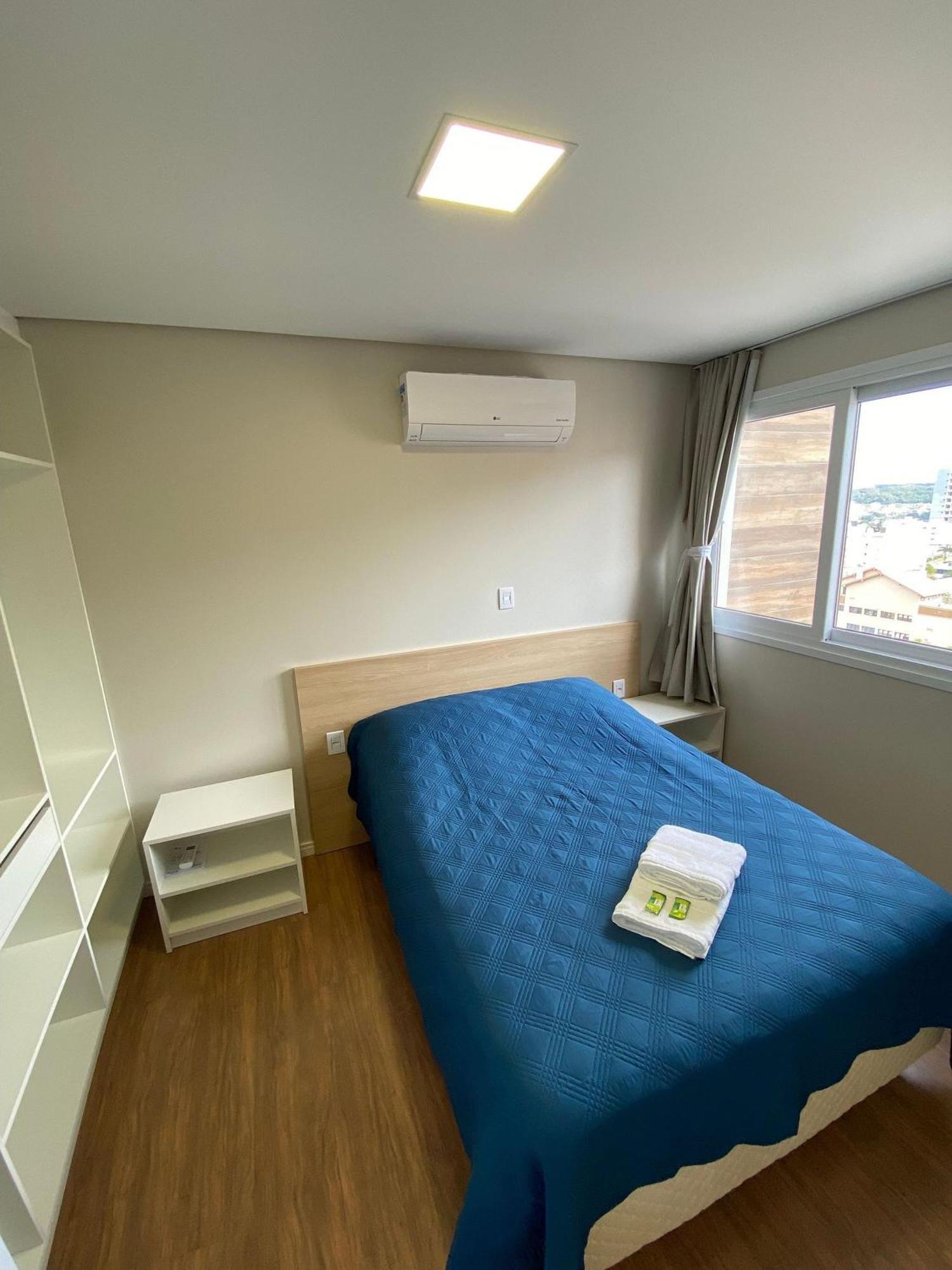 Dallas Apartamentos Na Via Gastronomica-Estacionamento-Amplos E Equipados-Wifi Бенту-Гонсалвіс Екстер'єр фото
