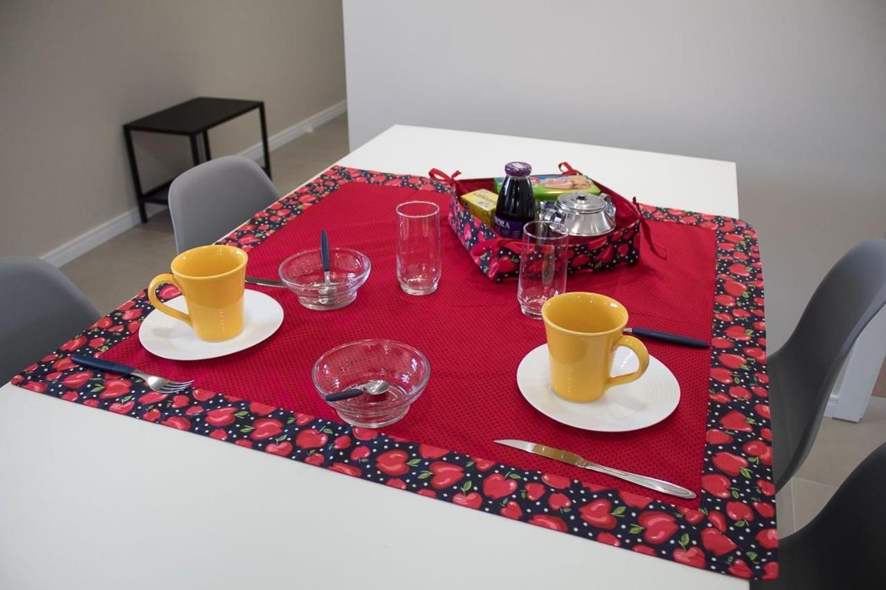Dallas Apartamentos Na Via Gastronomica-Estacionamento-Amplos E Equipados-Wifi Бенту-Гонсалвіс Екстер'єр фото