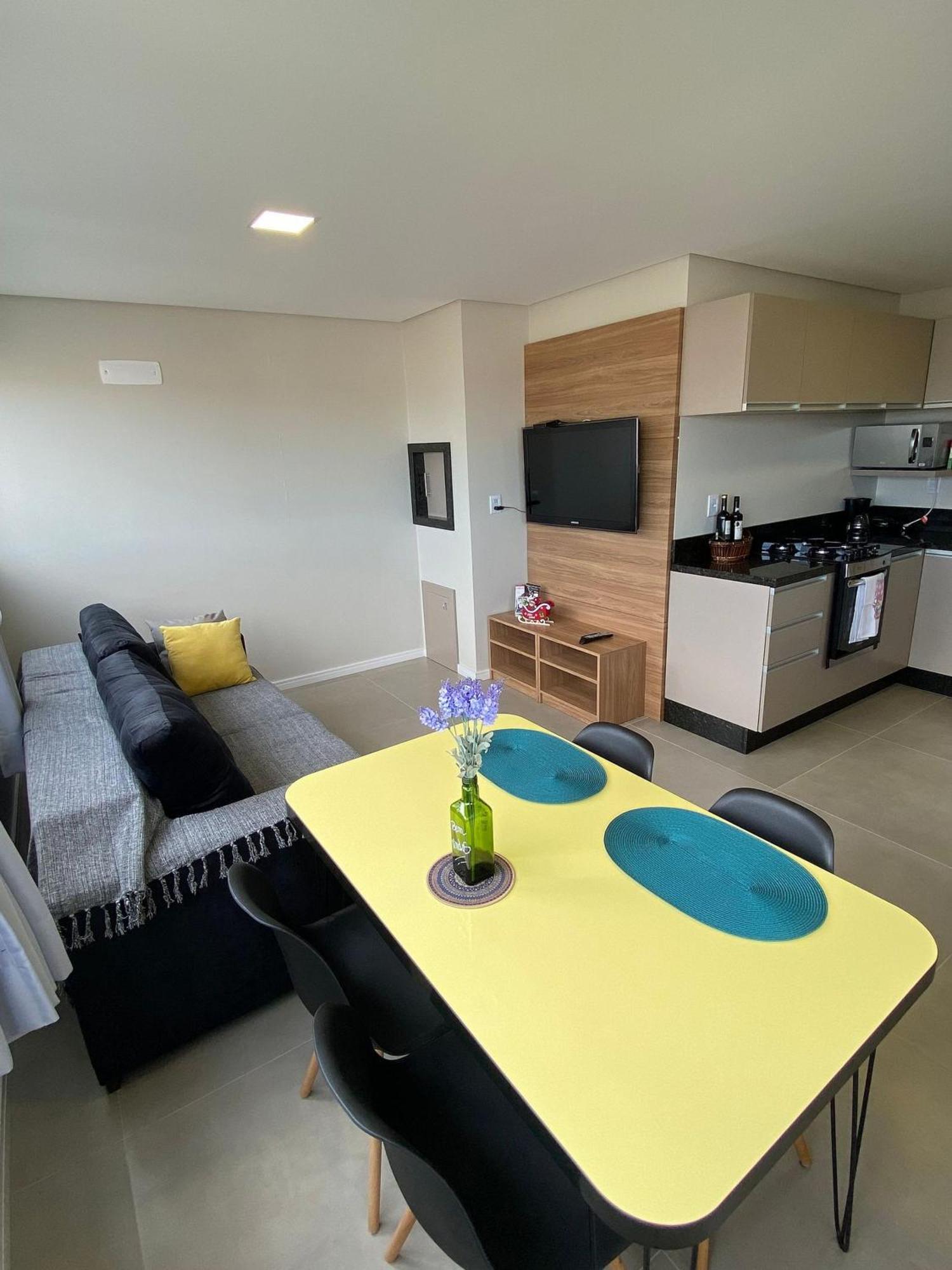 Dallas Apartamentos Na Via Gastronomica-Estacionamento-Amplos E Equipados-Wifi Бенту-Гонсалвіс Екстер'єр фото