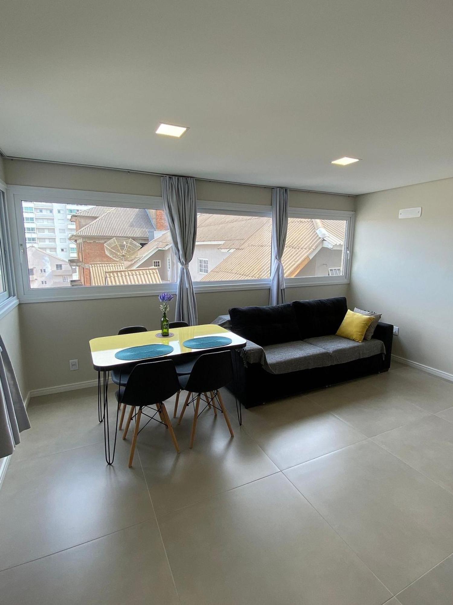 Dallas Apartamentos Na Via Gastronomica-Estacionamento-Amplos E Equipados-Wifi Бенту-Гонсалвіс Екстер'єр фото