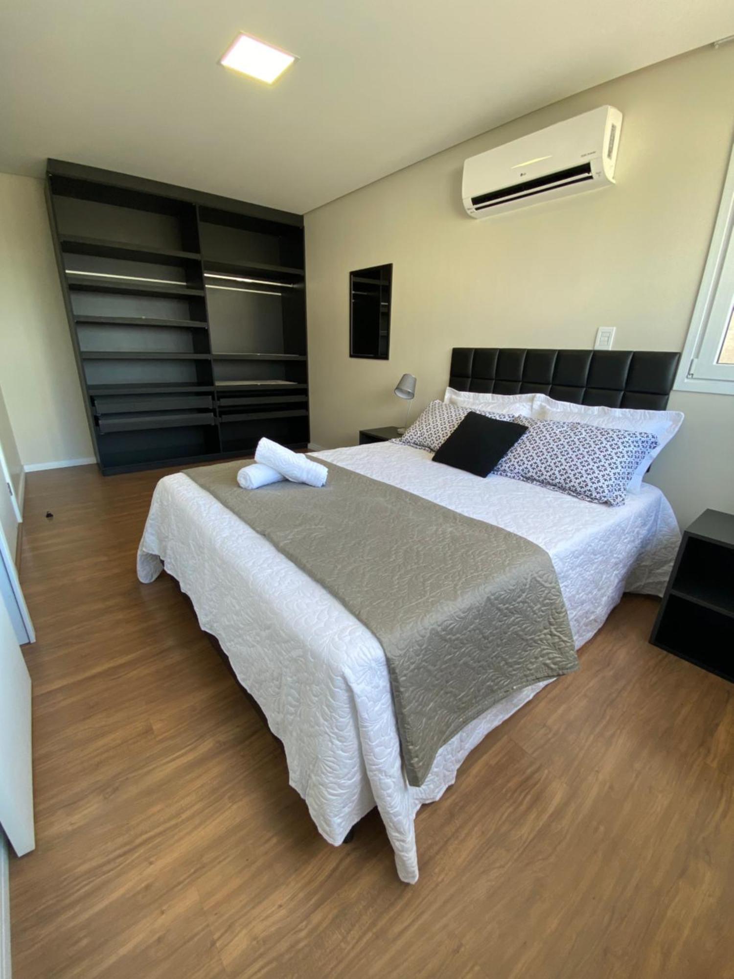 Dallas Apartamentos Na Via Gastronomica-Estacionamento-Amplos E Equipados-Wifi Бенту-Гонсалвіс Екстер'єр фото